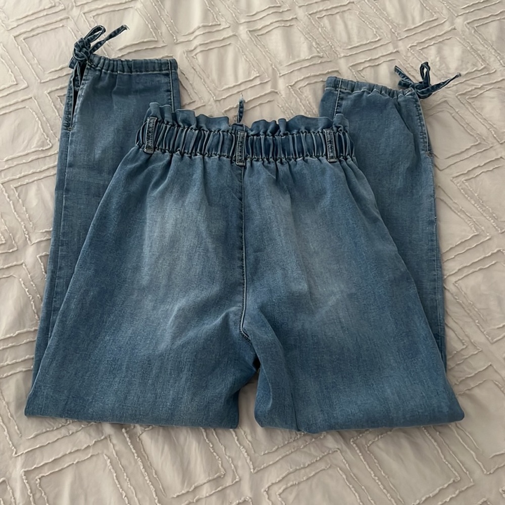 Jeans - Picture 3 of 3